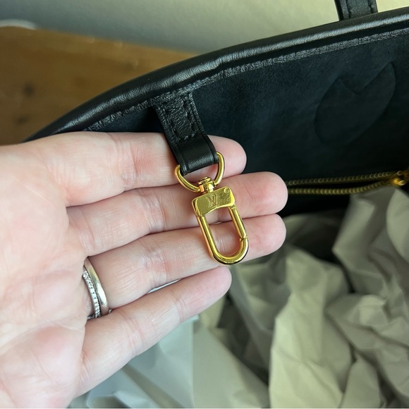 💸 SOLD• ✨MORE PHOTOS✨ Louis Vuitton Wild at Heart Neverfull MM - Picture 5 of 13